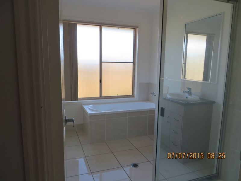 2a Frederick St, Biggenden QLD 4621