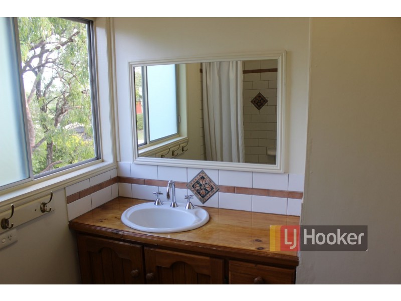 8 Old Wigton Road, Gayndah QLD 4625