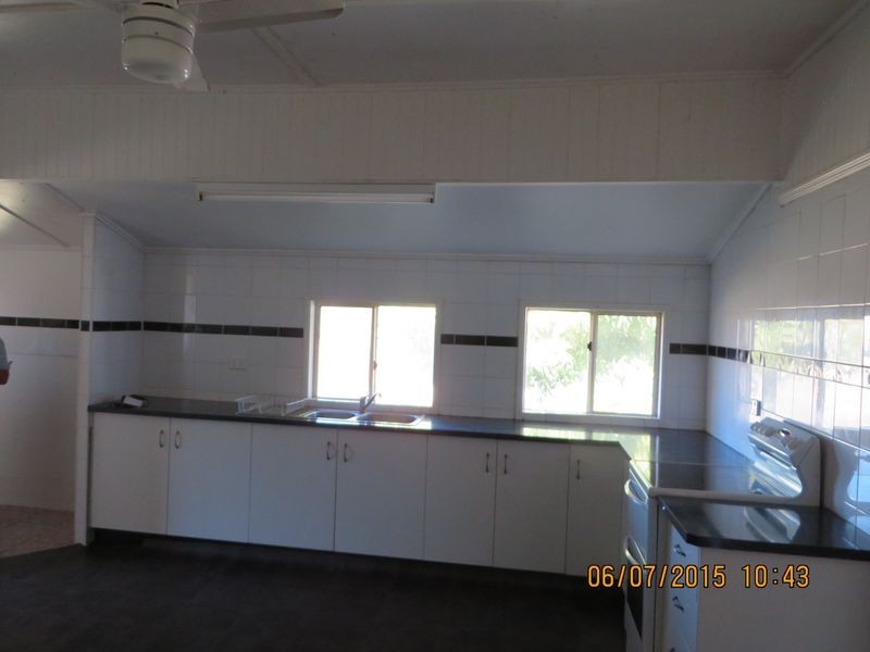 87 Meson St, Gayndah QLD 4625