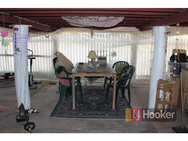 28 Pineapple Street, Gayndah QLD 4625