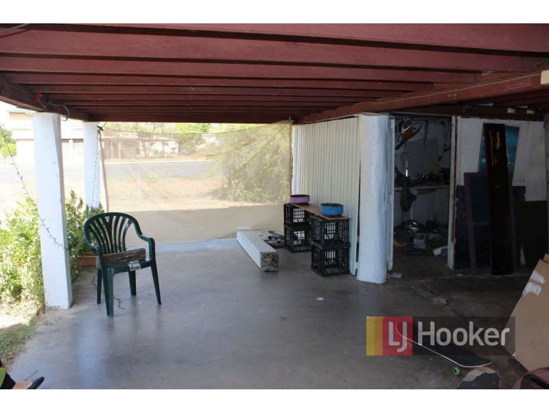 28 Pineapple Street, Gayndah QLD 4625