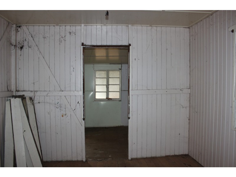 4 Stockman Street, Eidsvold QLD 4627