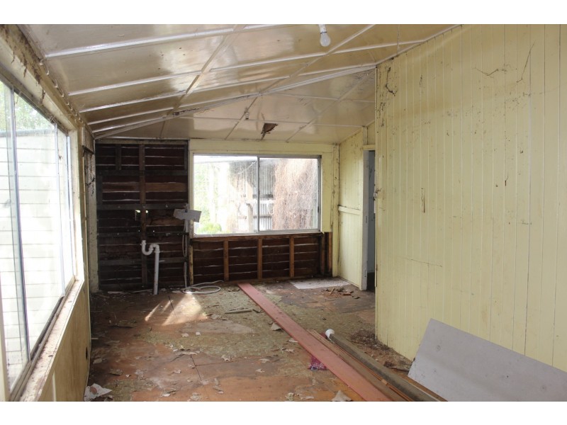 4 Stockman Street, Eidsvold QLD 4627