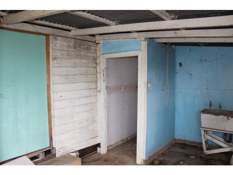 4 Stockman Street, Eidsvold QLD 4627