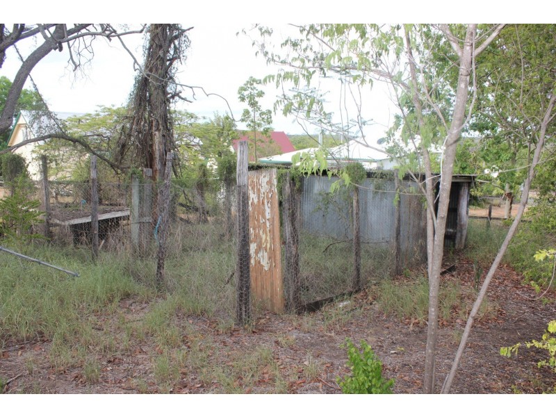 4 Stockman Street, Eidsvold QLD 4627