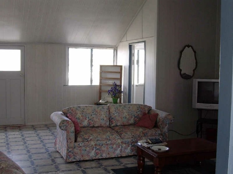 3 Bridge Street, Gayndah QLD 4625