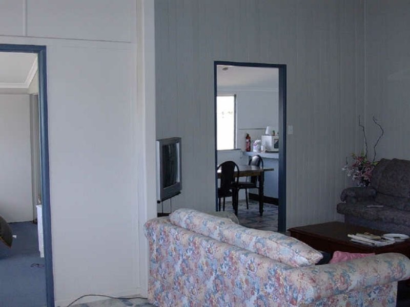 3 Bridge Street, Gayndah QLD 4625