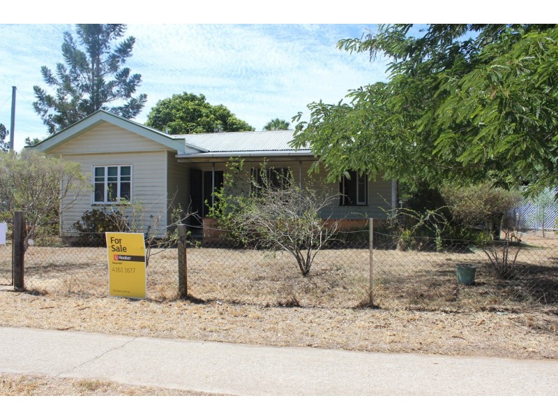 64 Meson Street, Gayndah QLD 4625