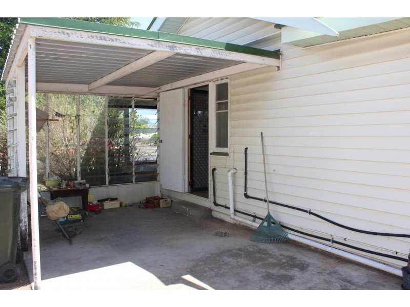 64 Meson Street, Gayndah QLD 4625