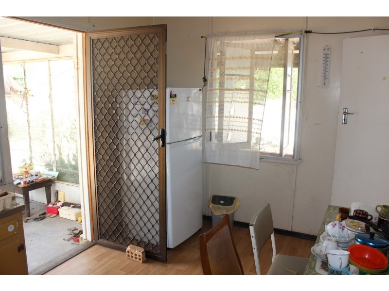 64 Meson Street, Gayndah QLD 4625