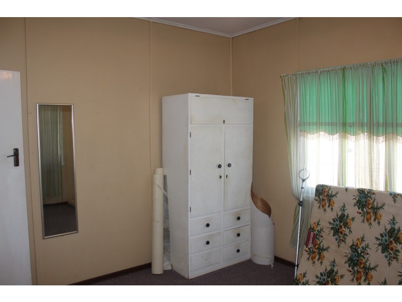 64 Meson Street, Gayndah QLD 4625