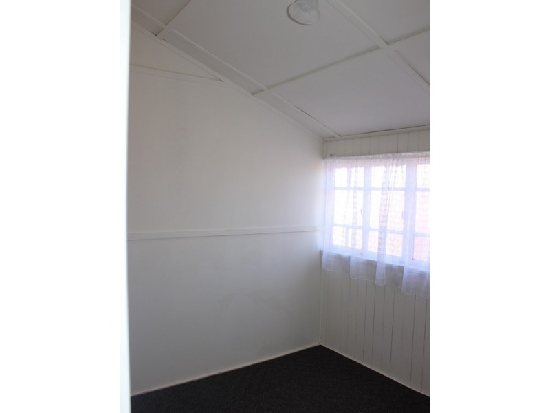 30 Barrow Street, Gayndah QLD 4625