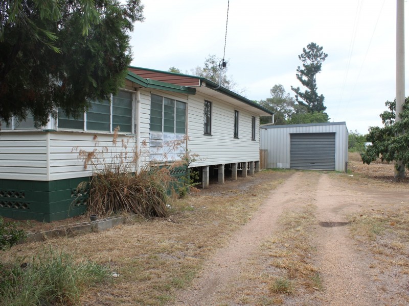 16 Bamboo Street, Gayndah QLD 4625