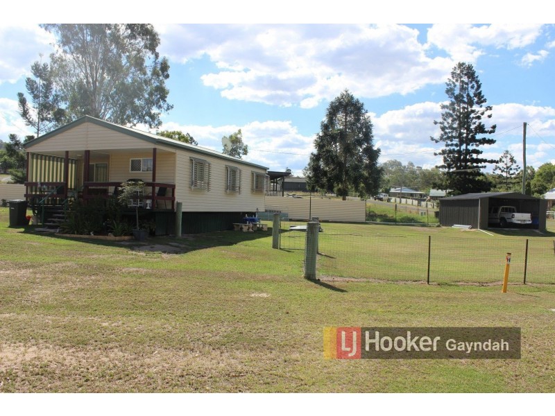 39 Heusman Street, Mount Perry QLD 4671