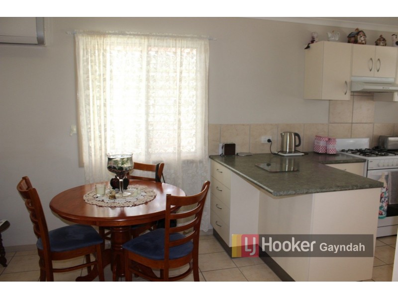 39 Heusman Street, Mount Perry QLD 4671