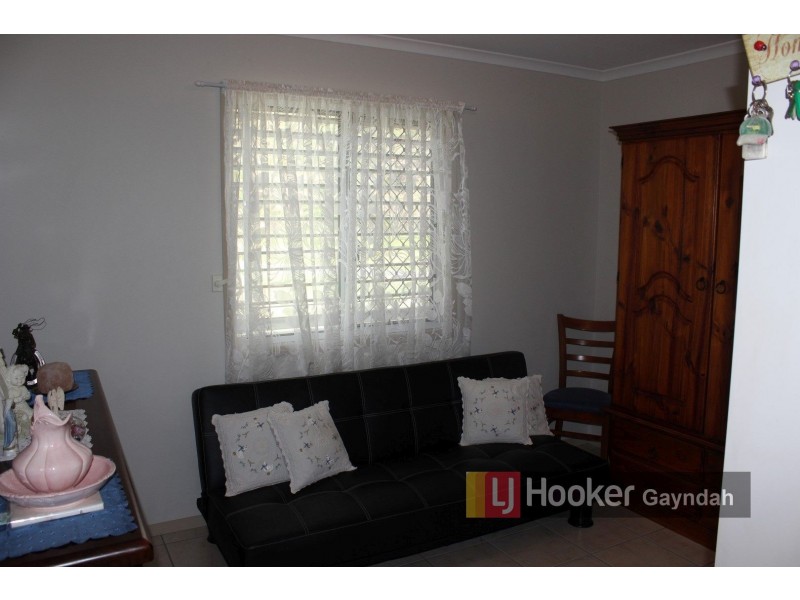 39 Heusman Street, Mount Perry QLD 4671