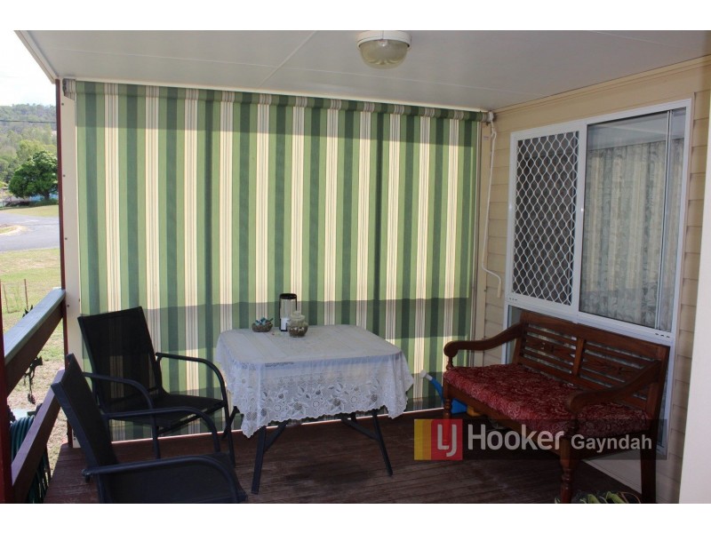 39 Heusman Street, Mount Perry QLD 4671