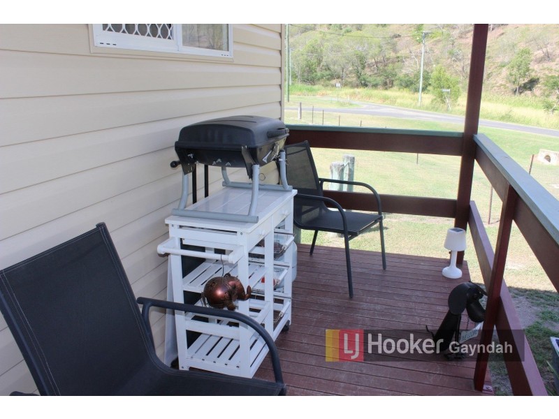 39 Heusman Street, Mount Perry QLD 4671