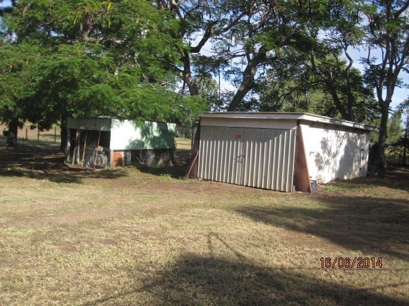 18 Meyer St, Gayndah QLD 4625