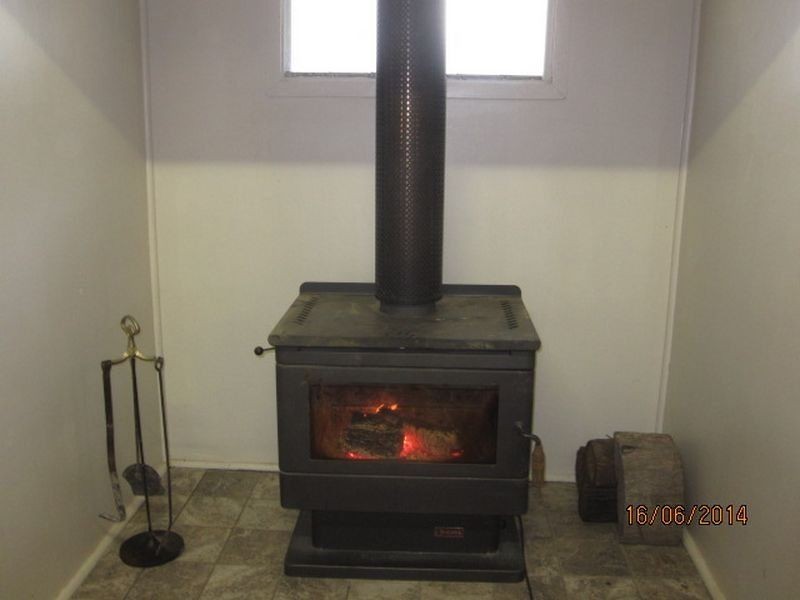 18 Meyer St, Gayndah QLD 4625