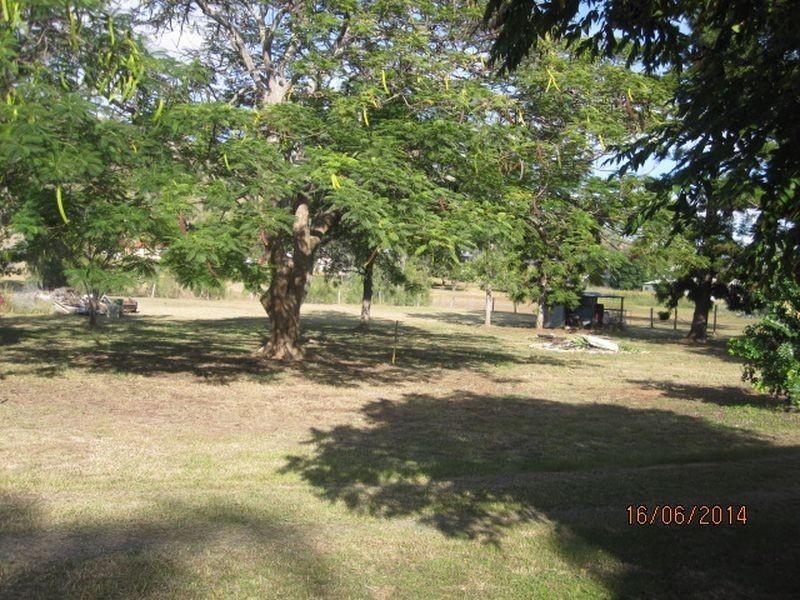 18 Meyer St, Gayndah QLD 4625