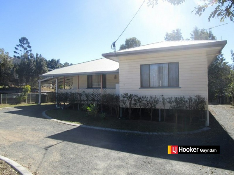 8 Pearson Street, Mount Perry QLD 4671