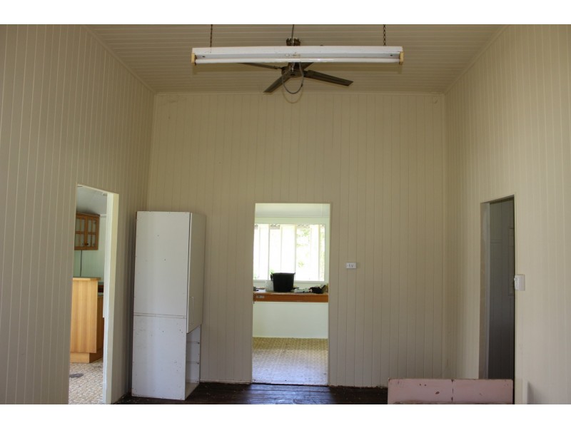 52 Boyd Street, Gayndah QLD 4625