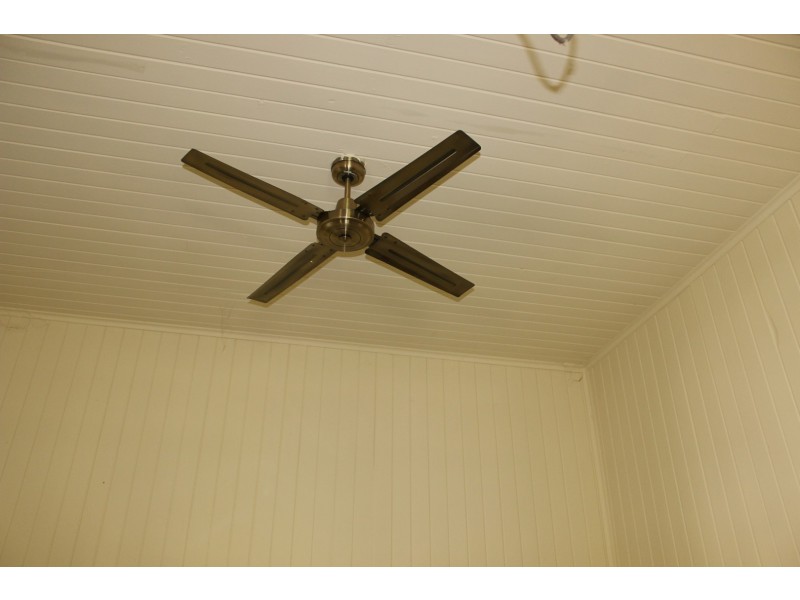 52 Boyd Street, Gayndah QLD 4625