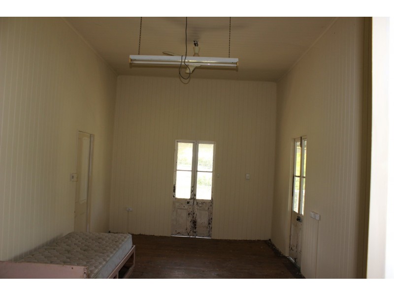 52 Boyd Street, Gayndah QLD 4625