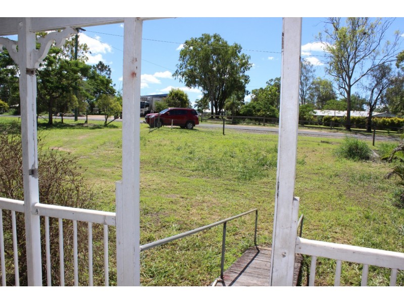 52 Boyd Street, Gayndah QLD 4625