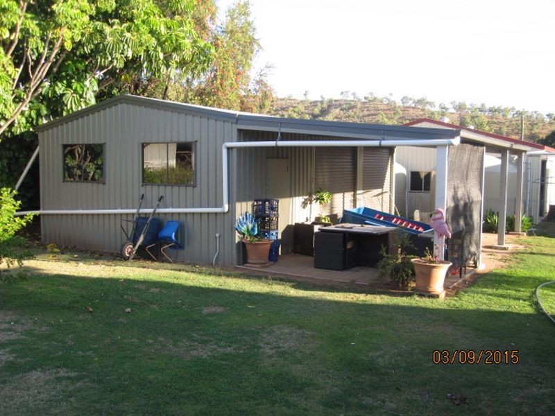 15 Pineapple St, Gayndah QLD 4625