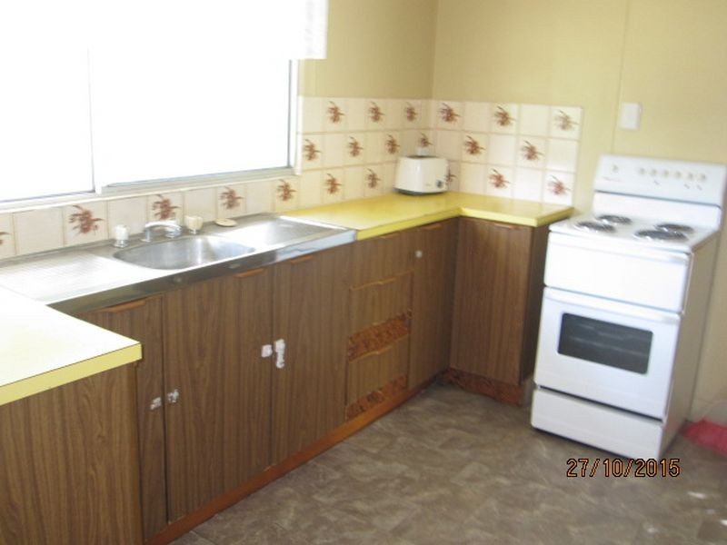 7 Station Street, Gayndah QLD 4625