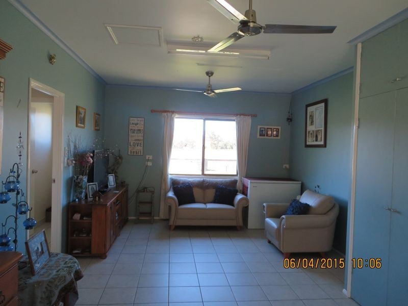 2 Huth Street, Mount Perry QLD 4671