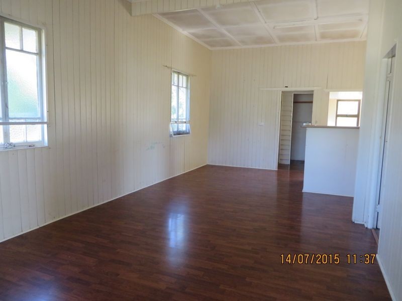 36 Warton Street, Gayndah QLD 4625