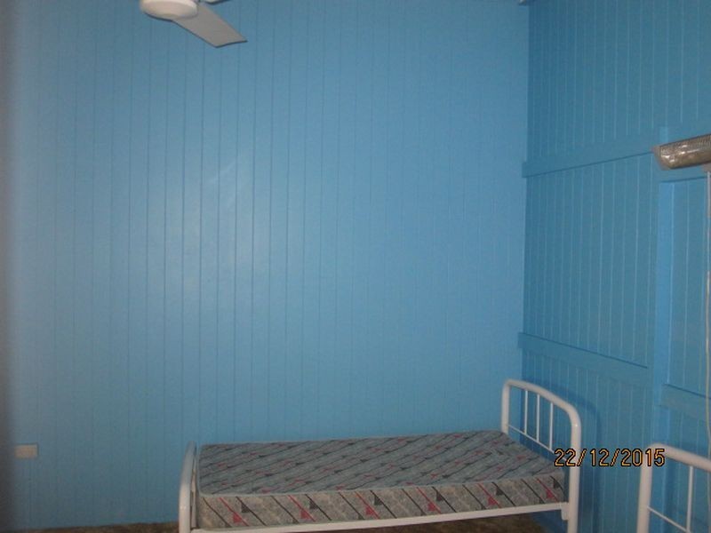 11 Pineapple Street, Gayndah QLD 4625