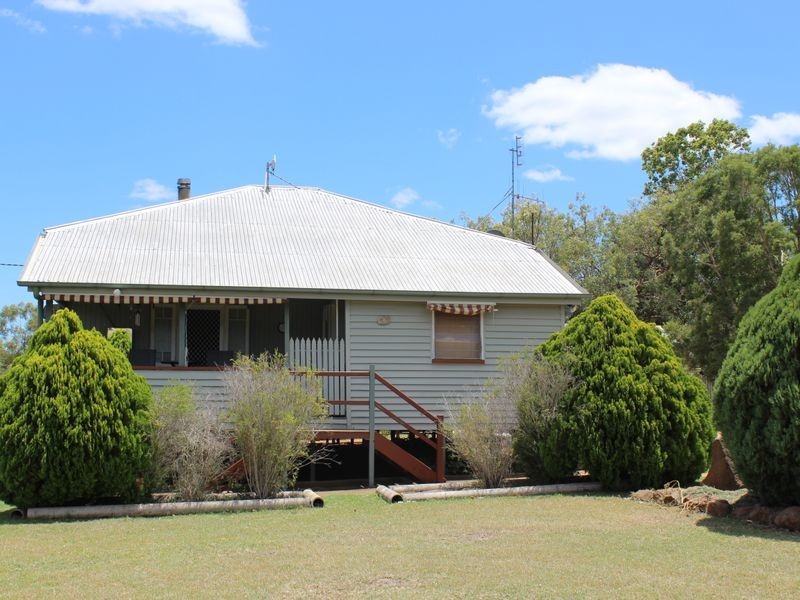 28 South Street, Gayndah QLD 4625