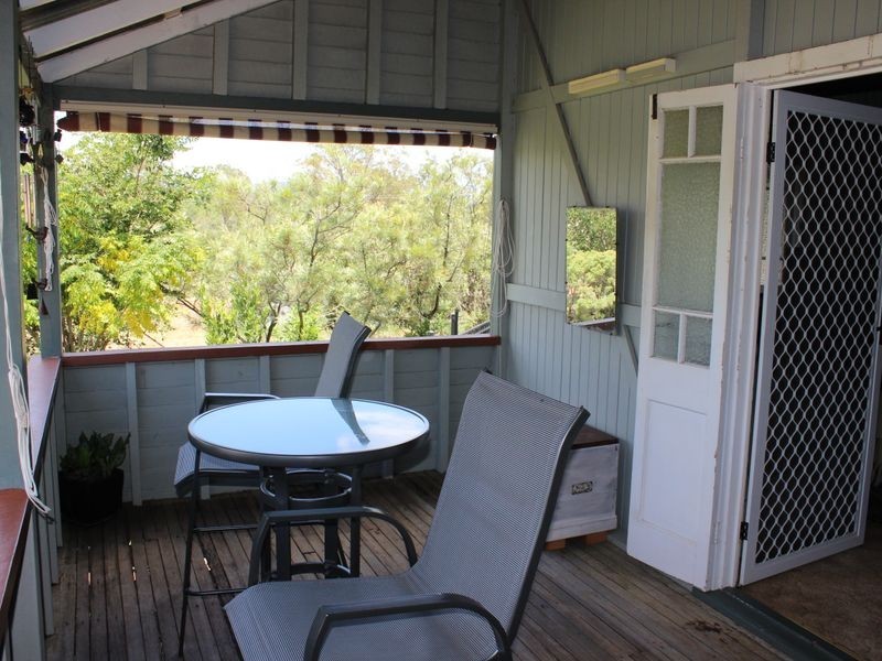 28 South Street, Gayndah QLD 4625