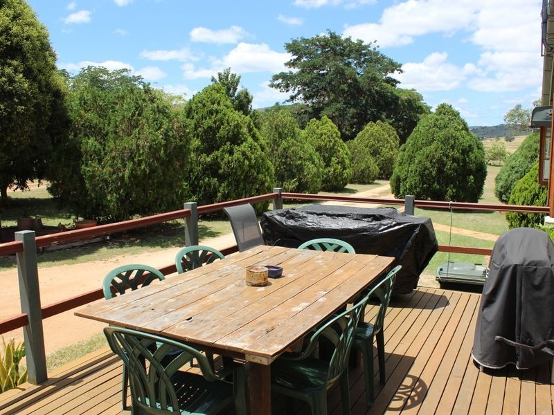 28 South Street, Gayndah QLD 4625