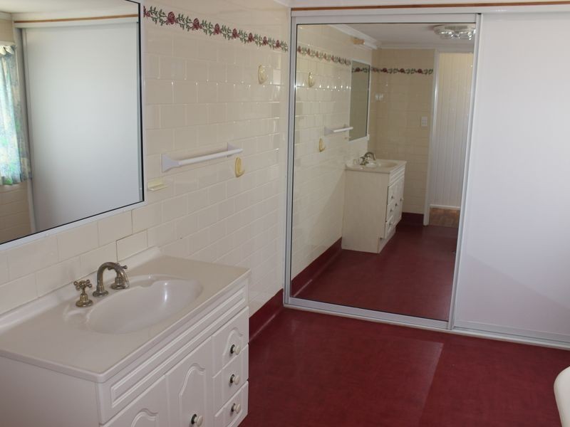 4 Porter Street, Gayndah QLD 4625