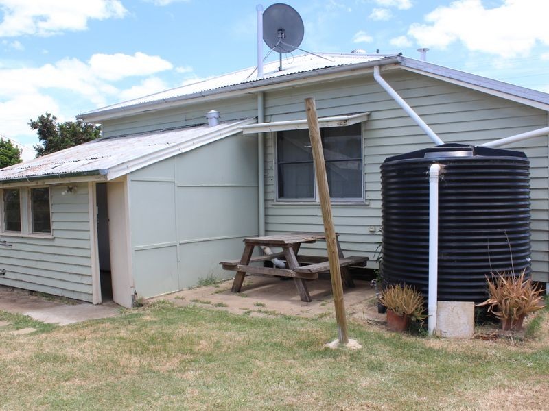 4 Porter Street, Gayndah QLD 4625