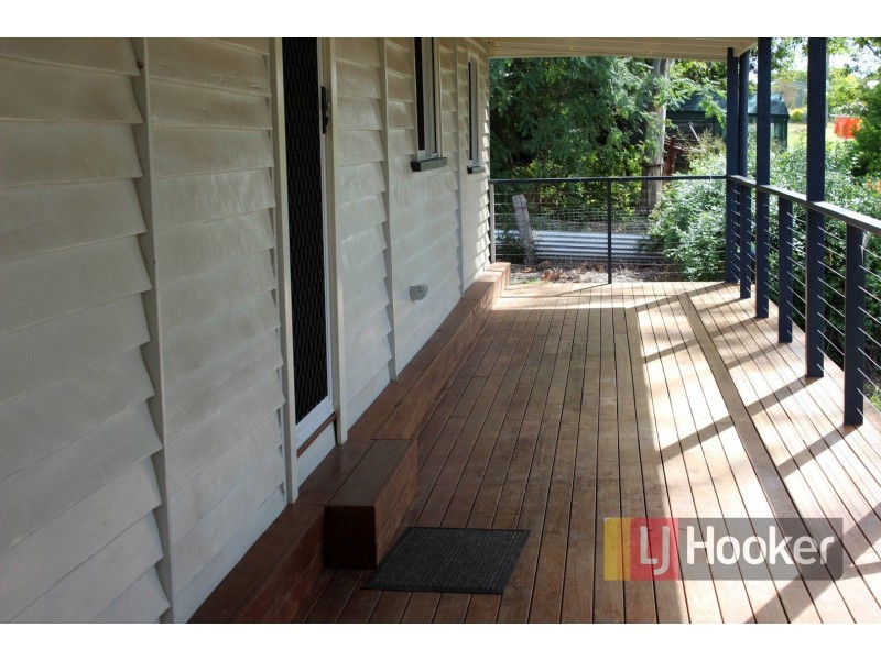 8 Old Nanango Road, Gayndah QLD 4625