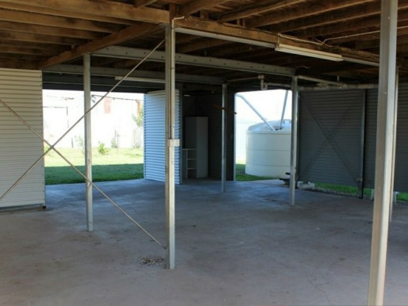 37 Mount Debateable Rd, Gayndah QLD 4625