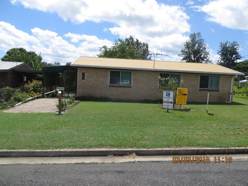 3 William Street, Biggenden QLD 4621