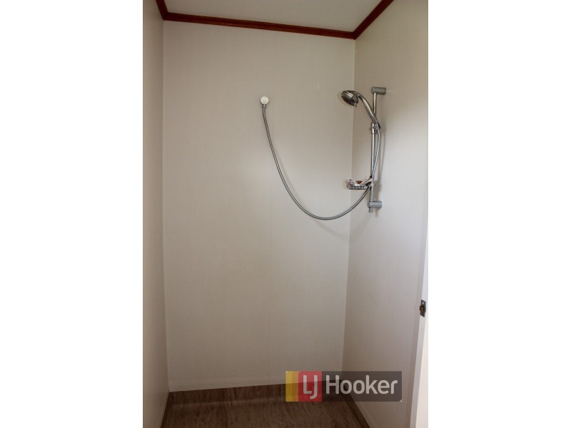 19 Donelly Street, Mount Perry QLD 4671