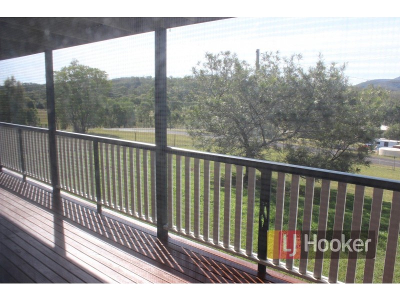 8 Kapunda Street, Mount Perry QLD 4671