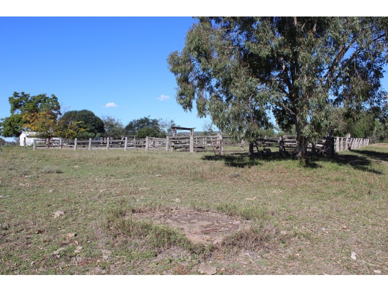 37 Mount Debatable Road, Gayndah QLD 4625