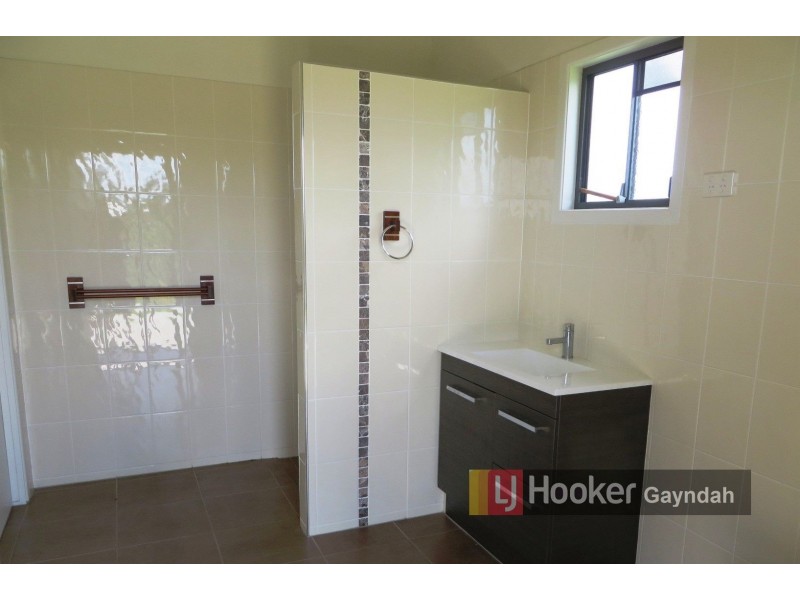 72 – 74 Adelong Street, Gayndah QLD 4625