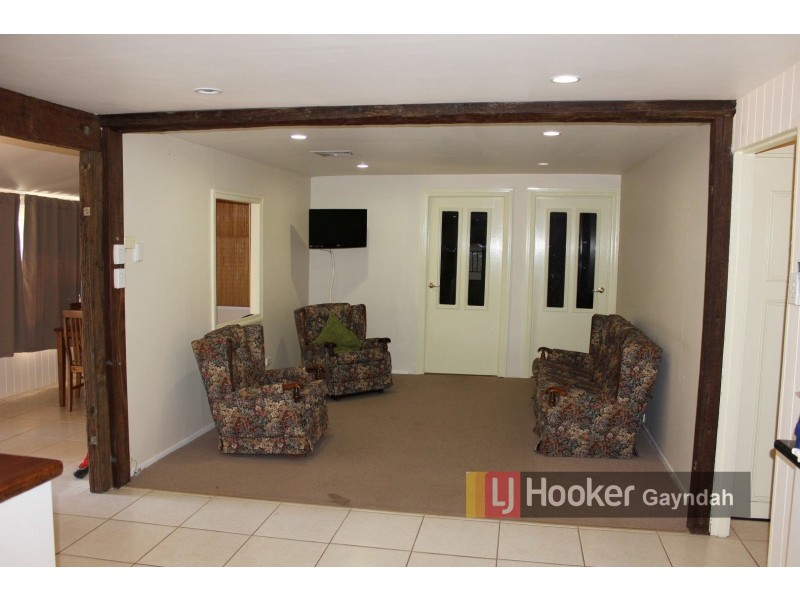 34 Boyd Street, Gayndah QLD 4625