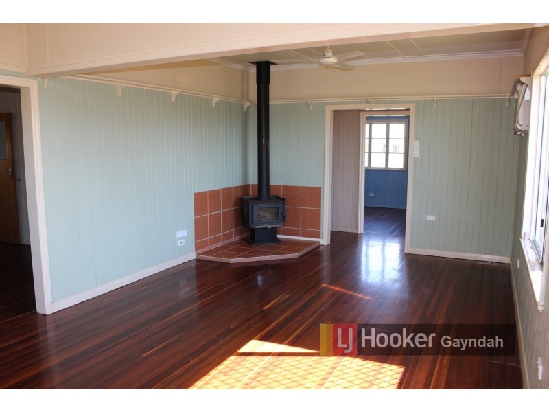 7 Gloucester Street, Biggenden QLD 4621