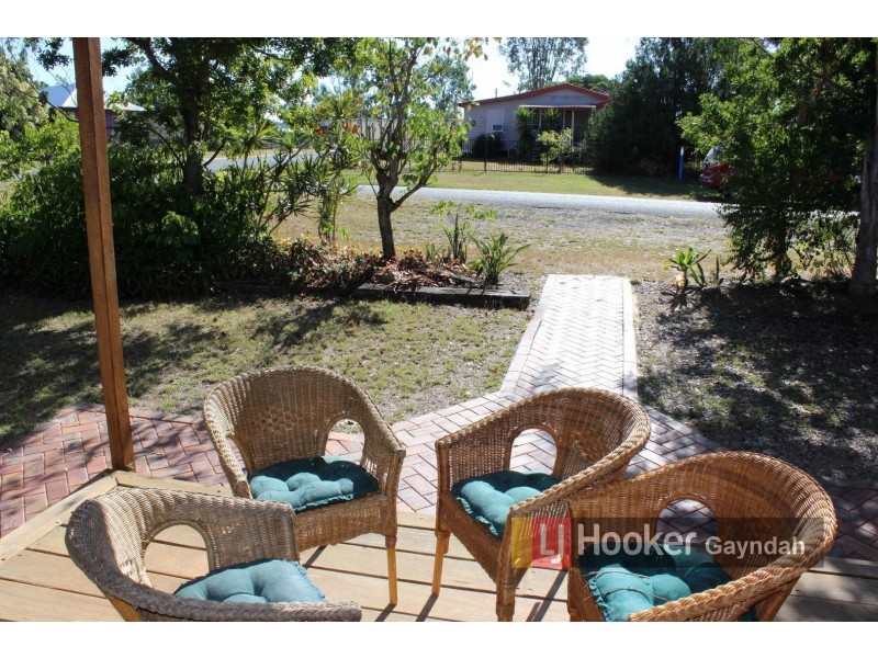 34 Boyd Street, Gayndah QLD 4625